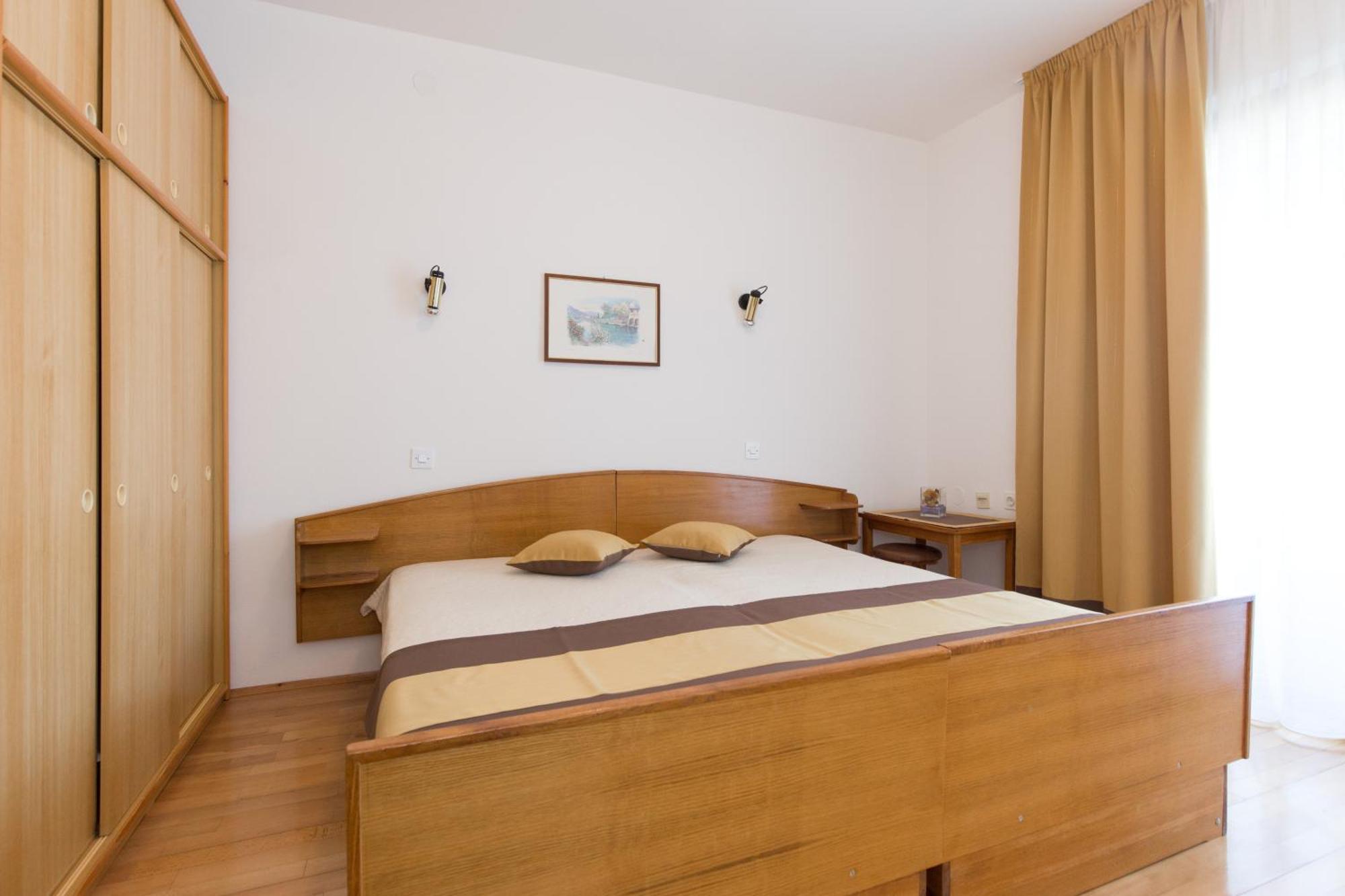 קרק Apartment & Room Dinka, Krk חדר תמונה